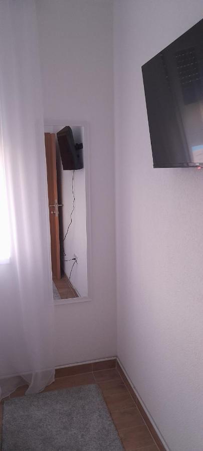 Apartmani Sunlight Vrnjacka Banja Phòng bức ảnh
