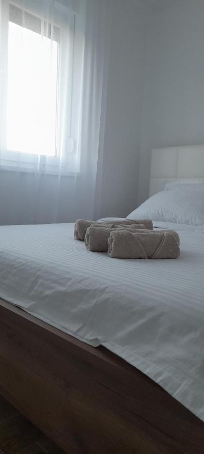 Apartmani Sunlight Vrnjacka Banja Ngoại thất bức ảnh